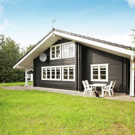 Casa vacanze Four-bedroom Holiday In 3 *