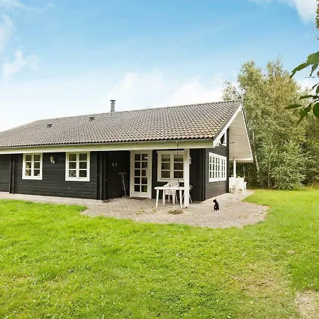 Casa vacanze Four-bedroom Holiday In 3 Kalundborg