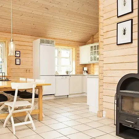 Casa vacanze Four-bedroom Holiday In 3 Kalundborg